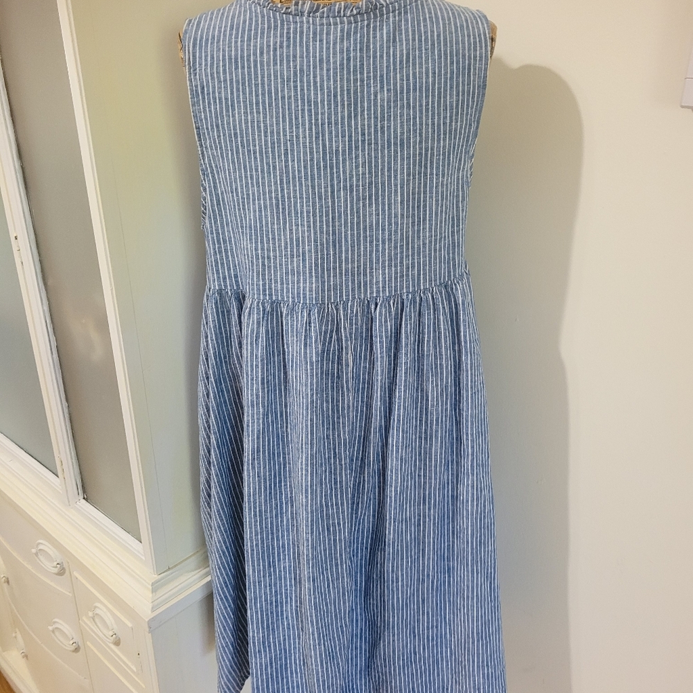 St. John's Bay Blue and White Pin Stripe Tunic Dress Sz M Linen - Picture 4 of 6